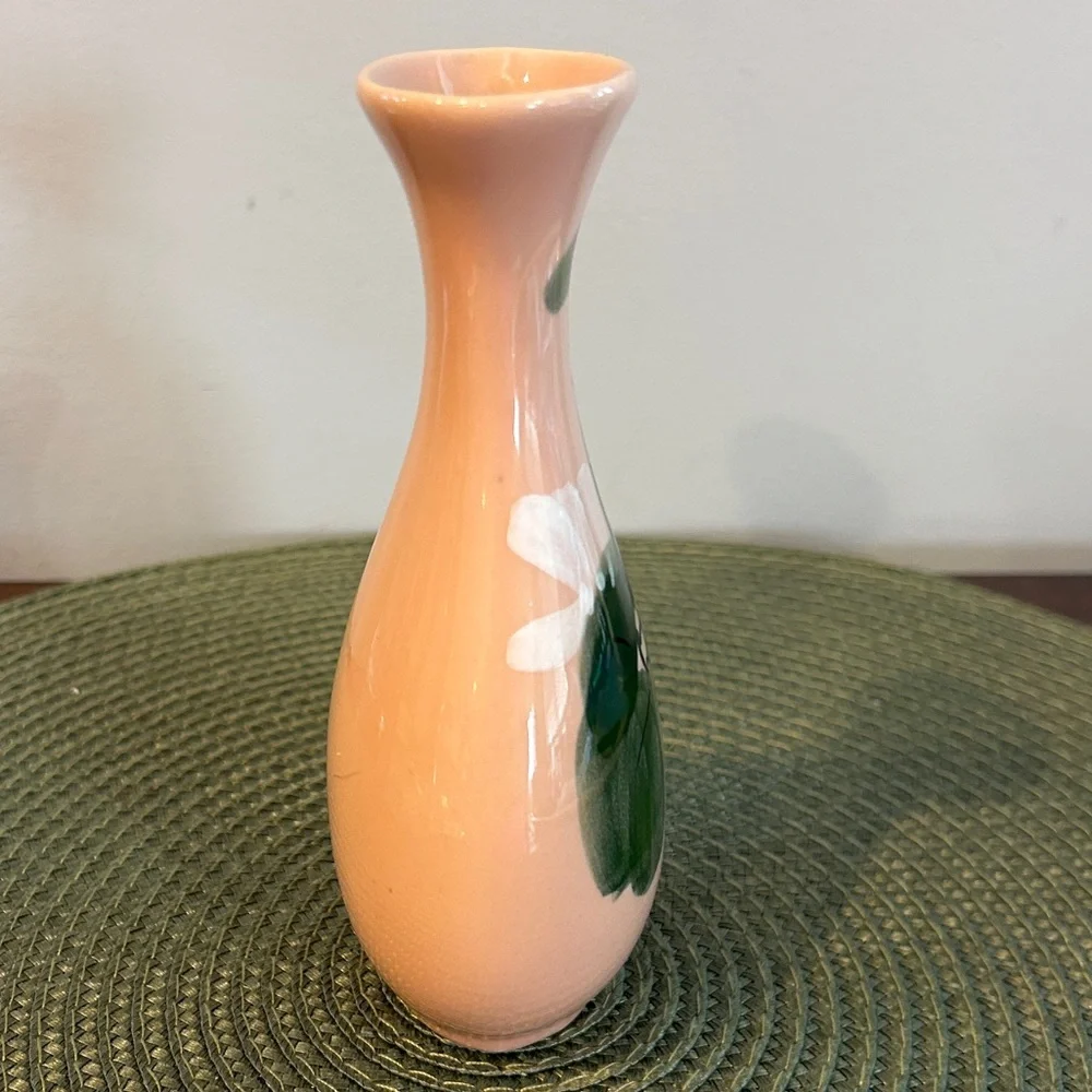 Vintage Pink Glazed Hand Painted Floral Bud Vase 6 Inch Tall With No Flaws Noted